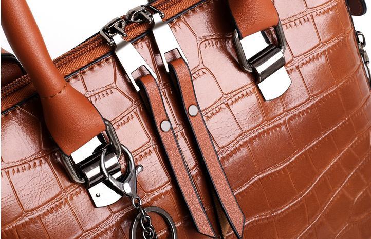 Luna Soler – Set Evelyn de 4 bolsos de cuero vegano
