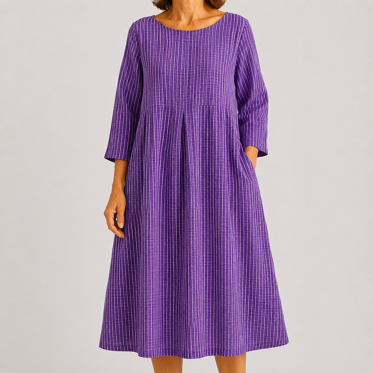 Vestido Morado de Rayas y Corte Holgado