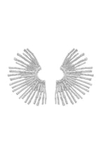 Pendientes de metal con borde ondulado