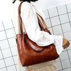 Luna Soler – Set Riley de 4 bolsos de cuero vegano vintage