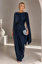 Kamila - Vestido de Noche Chic Drapado con Manga Capa