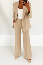 Carmela - Conjunto Elegante Blazer y Pantalón