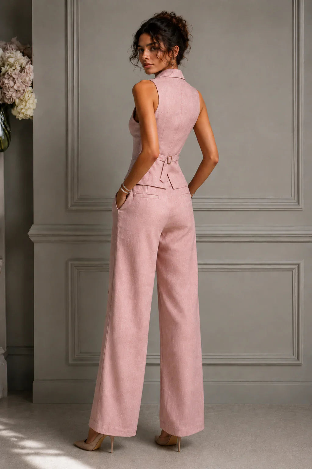 Jelena - Conjunto Chic Chaleco y Pantalón Clásico