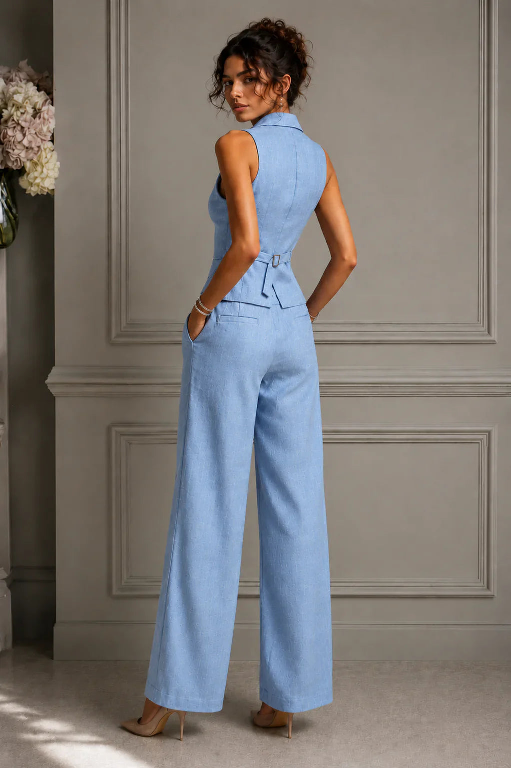 Jelena - Conjunto Chic Chaleco y Pantalón Clásico