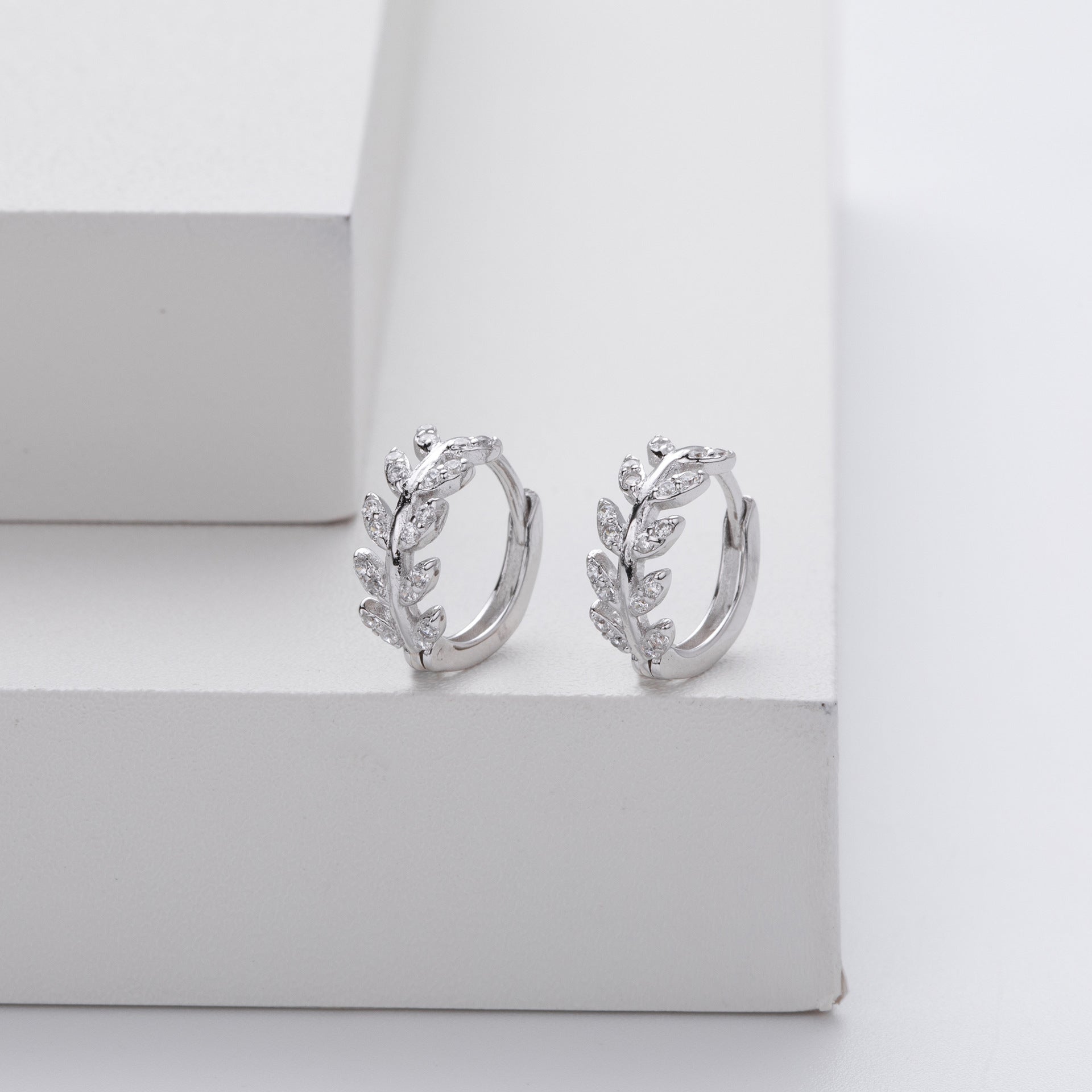 Pendientes Plata en Forma de Hoja