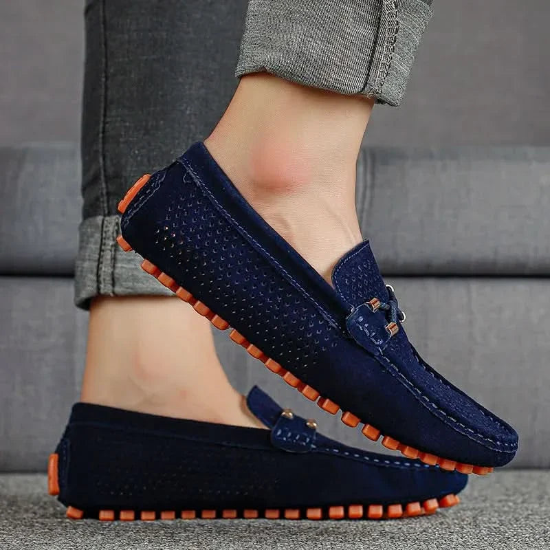 MOCASINES DE CUERO PERFORADO GIANNI