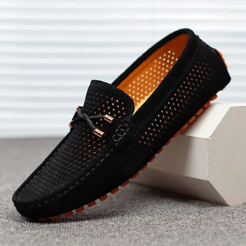 MOCASINES DE CUERO PERFORADO GIANNI