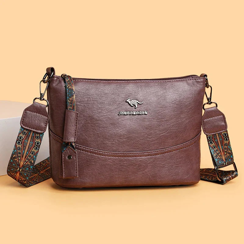 Luna Soler – Bolso Noa de cuero vegano moderno