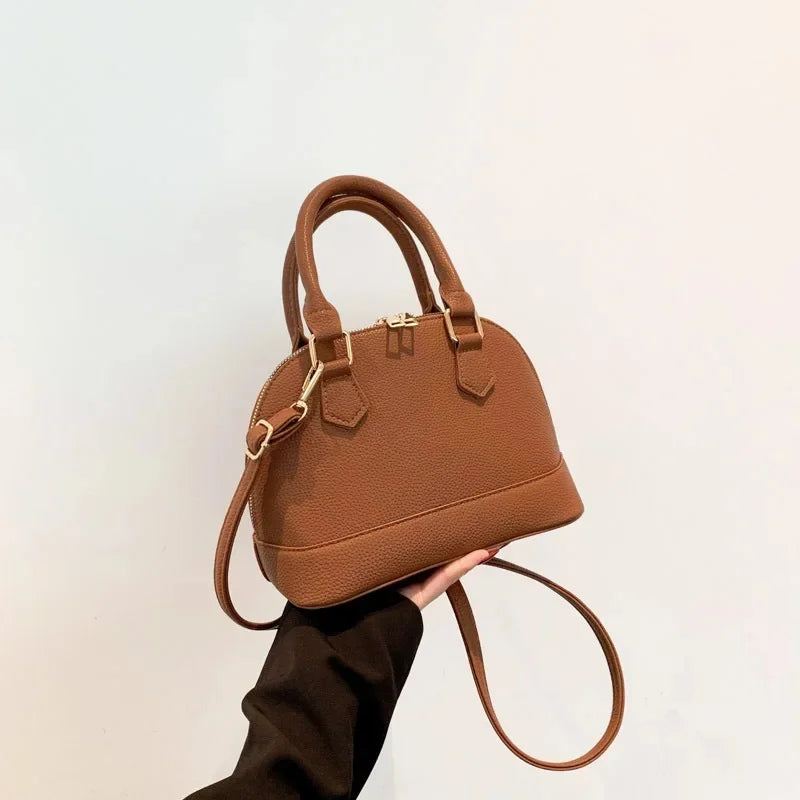 Luna Soler – Bolso Lina de cuero vegano minimalista