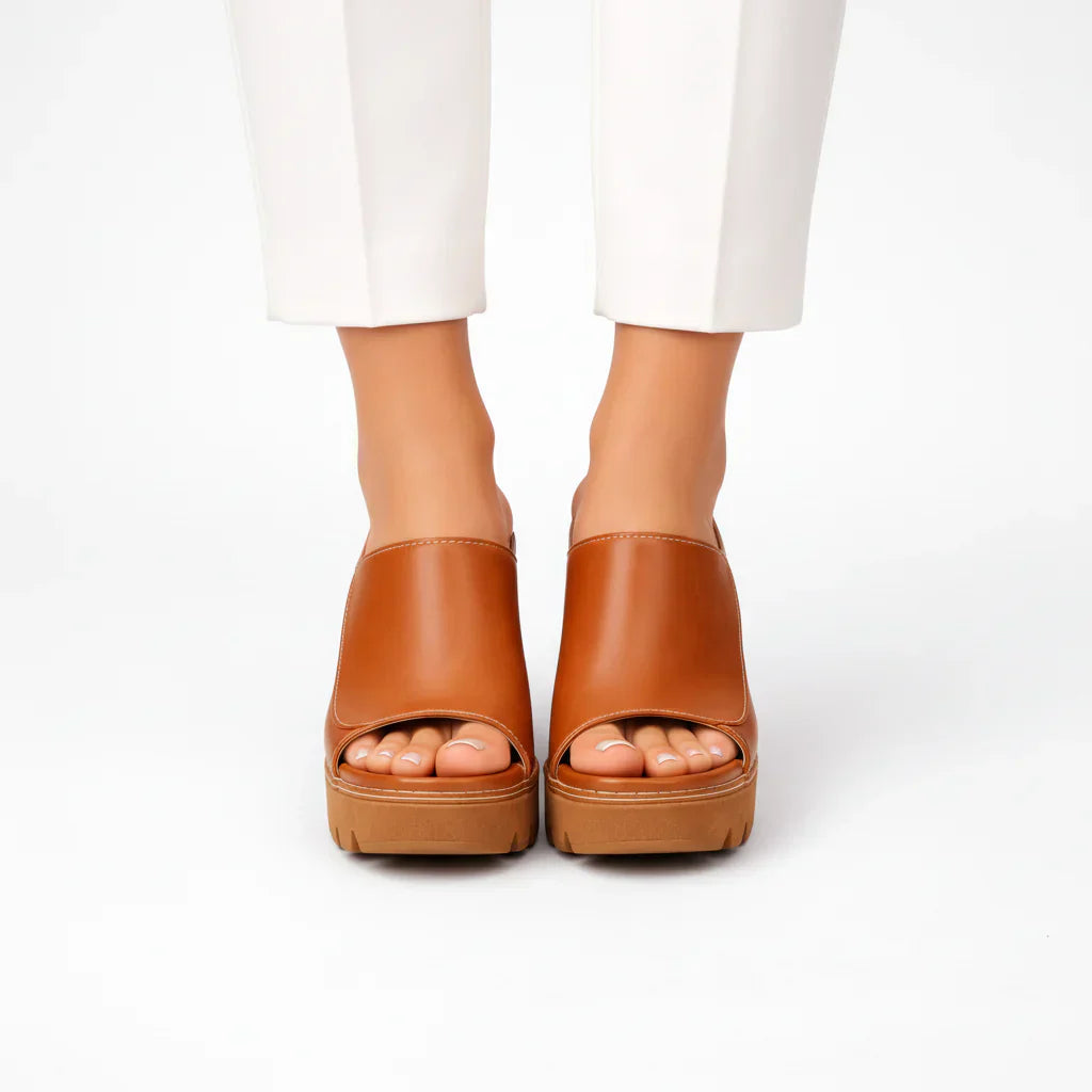 Berylla - Mules de Plataforma con Correa Ajustable