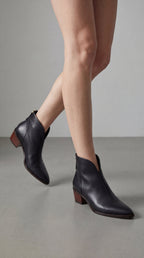 Botines Cristina de tacón bajo