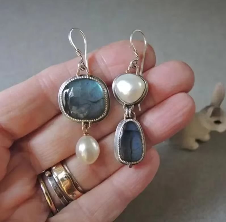 Celia - Pendientes vintage de perlas y piedra azul