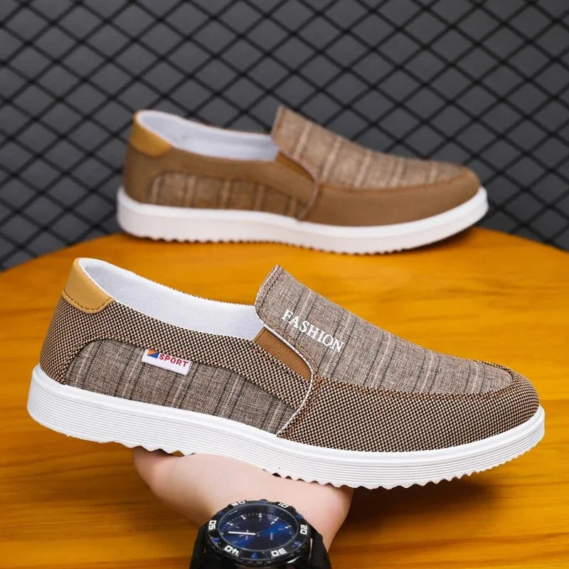 ALEXANDER | ZAPATILLA SLIP-ON VERSÁTIL PARA HOMBRE