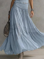 Conjunto Top de Encaje Azul con Panel y Falda Maxi Plisada