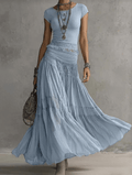 Conjunto Top de Encaje Azul con Panel y Falda Maxi Plisada