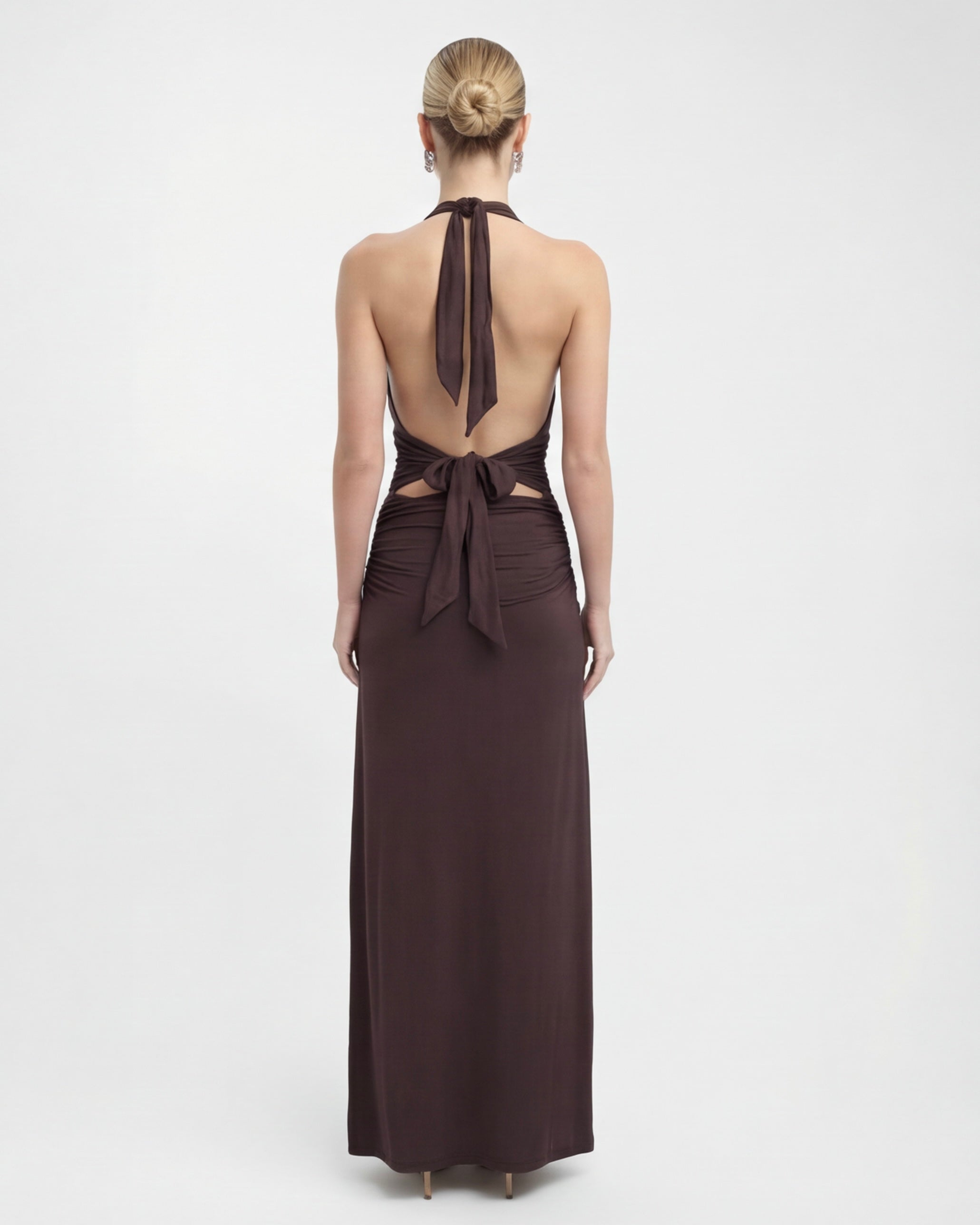 Serrano Madrid | Maxi con cuello halter de Nyx