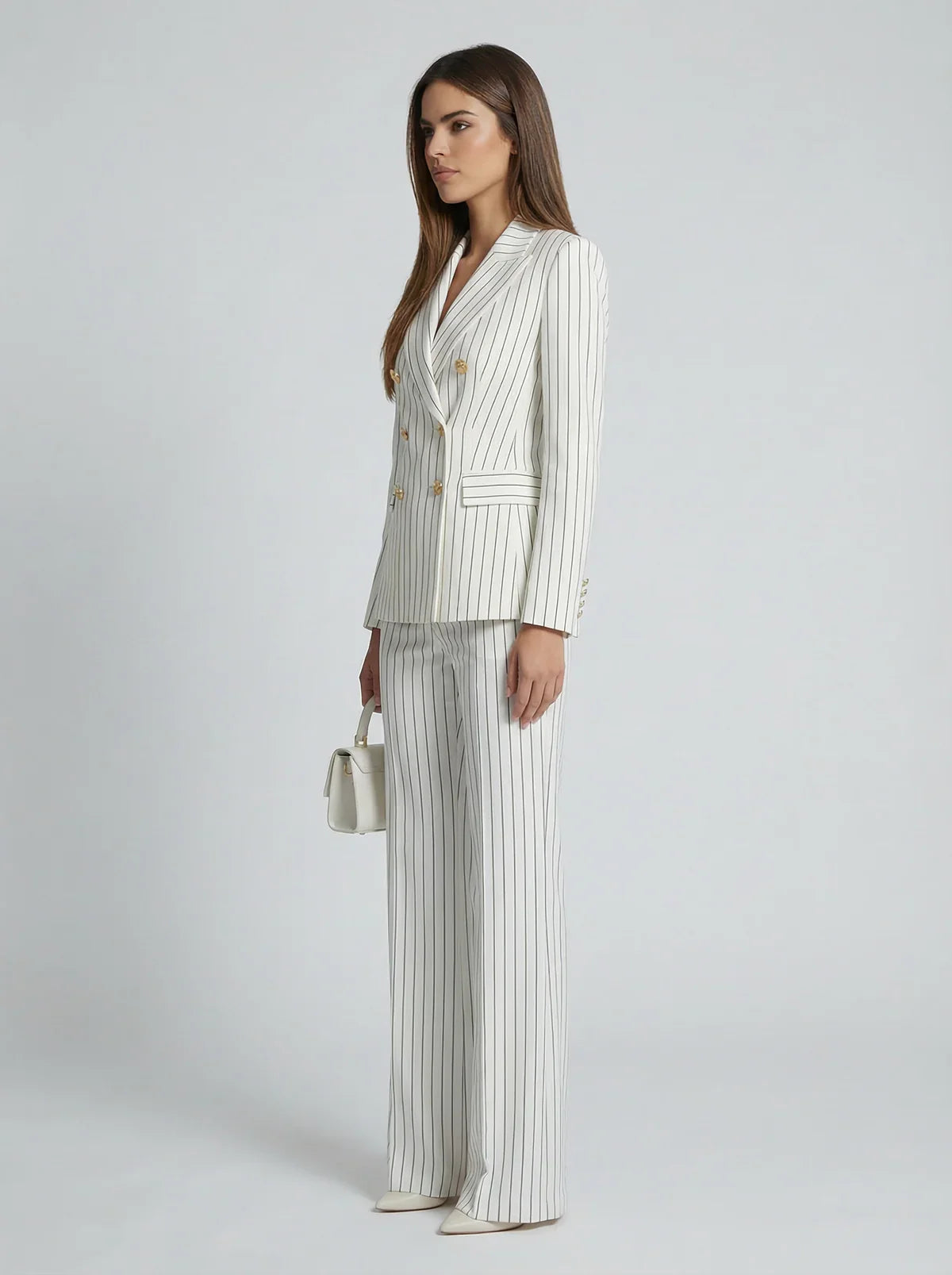 Shanelle - Traje Clásico de Rayas Elegante