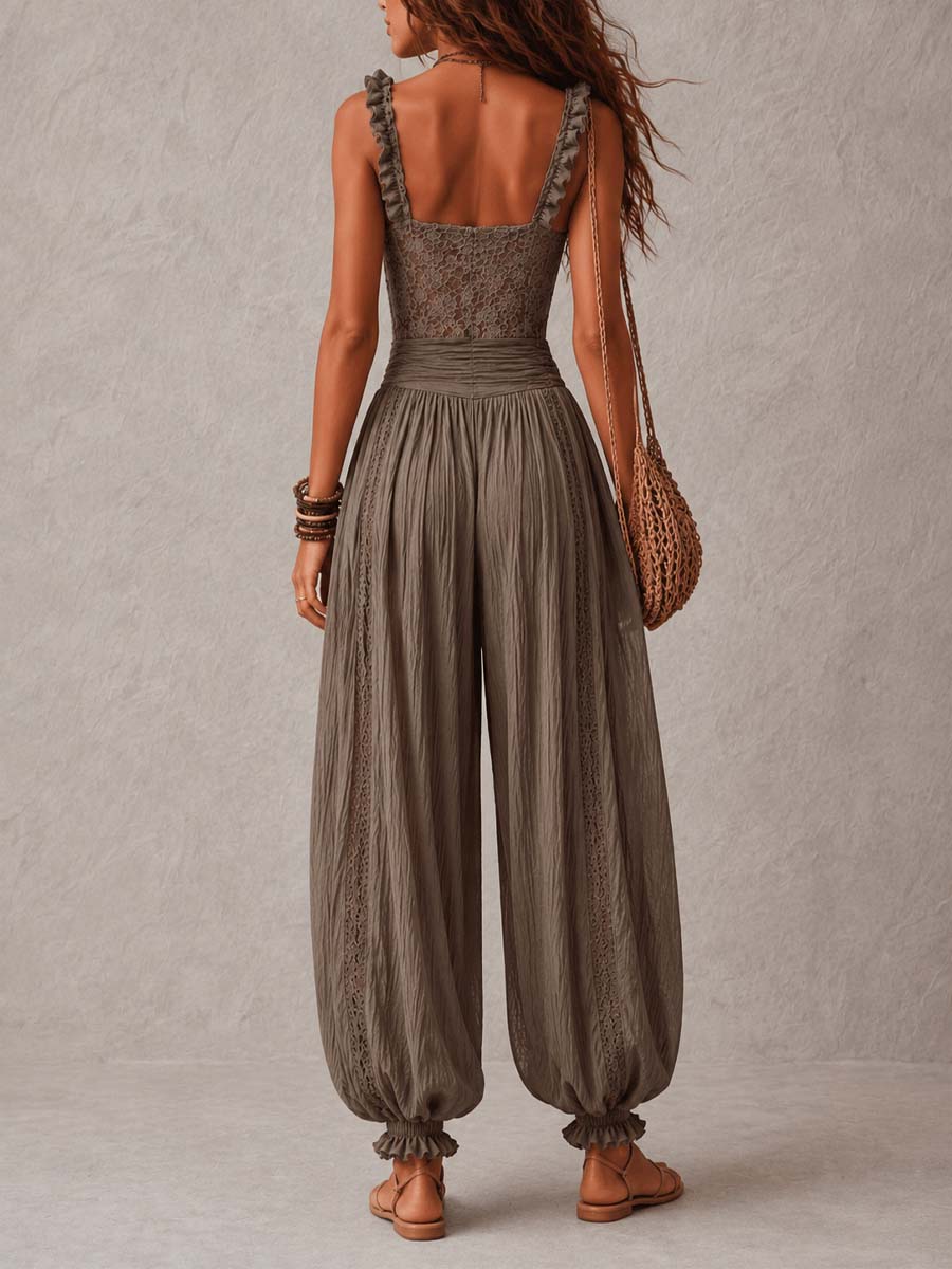Conjunto Bandeau de Encaje Gris y Pantalón Harem de Algodón Plisado