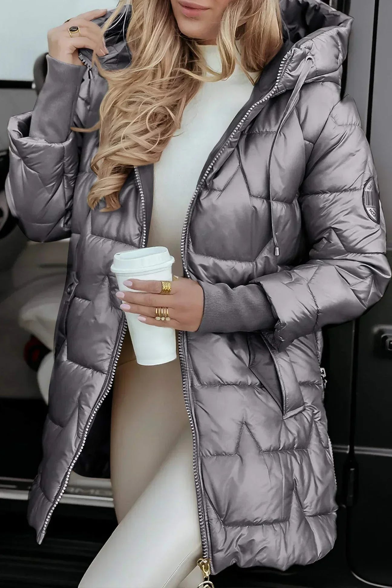 Nolwen - Abrigo De Invierno Moderno Con Capucha Y Aislamiento