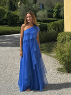 Valentina | Vestido largo asimétrico con volantes