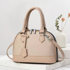 Luna Soler – Bolso Lina de cuero vegano minimalista