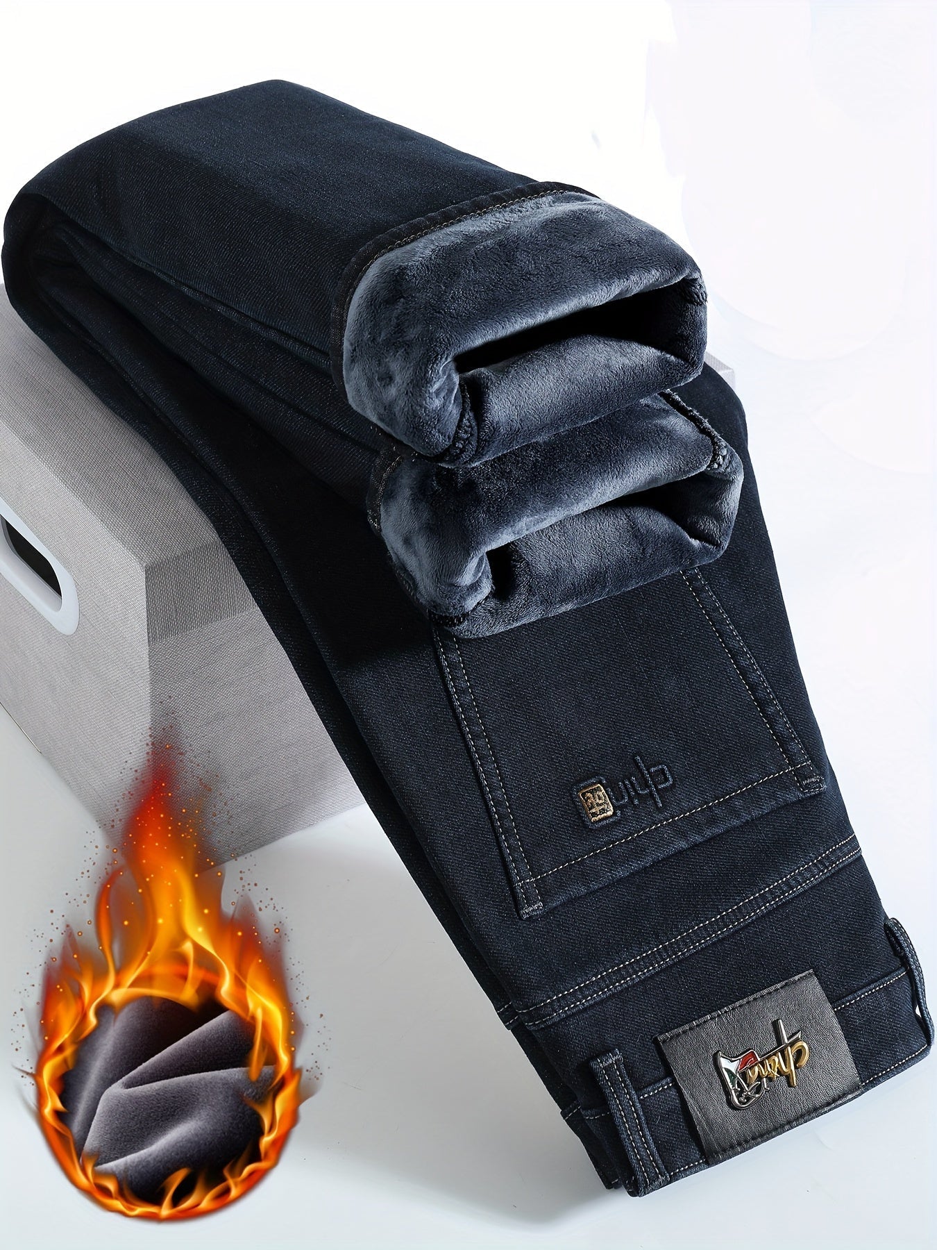 Loak | Jeans de algodón forrados en fleece, elegantes y cómodos, para hombre