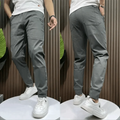 Maurits | Pantalón Cargo Elástico con Bolsillos Prácticos