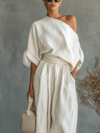 Conjunto Top Off-Shoulder Blanco Roto y Pantalón Slim-Fit