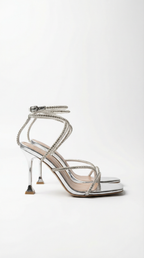Zapatos de tacón medio con tiras al tobillo de Jennifer