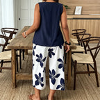 Anahit - Conjunto Amplio Top Asimétrico y Pantalón Capri Floral