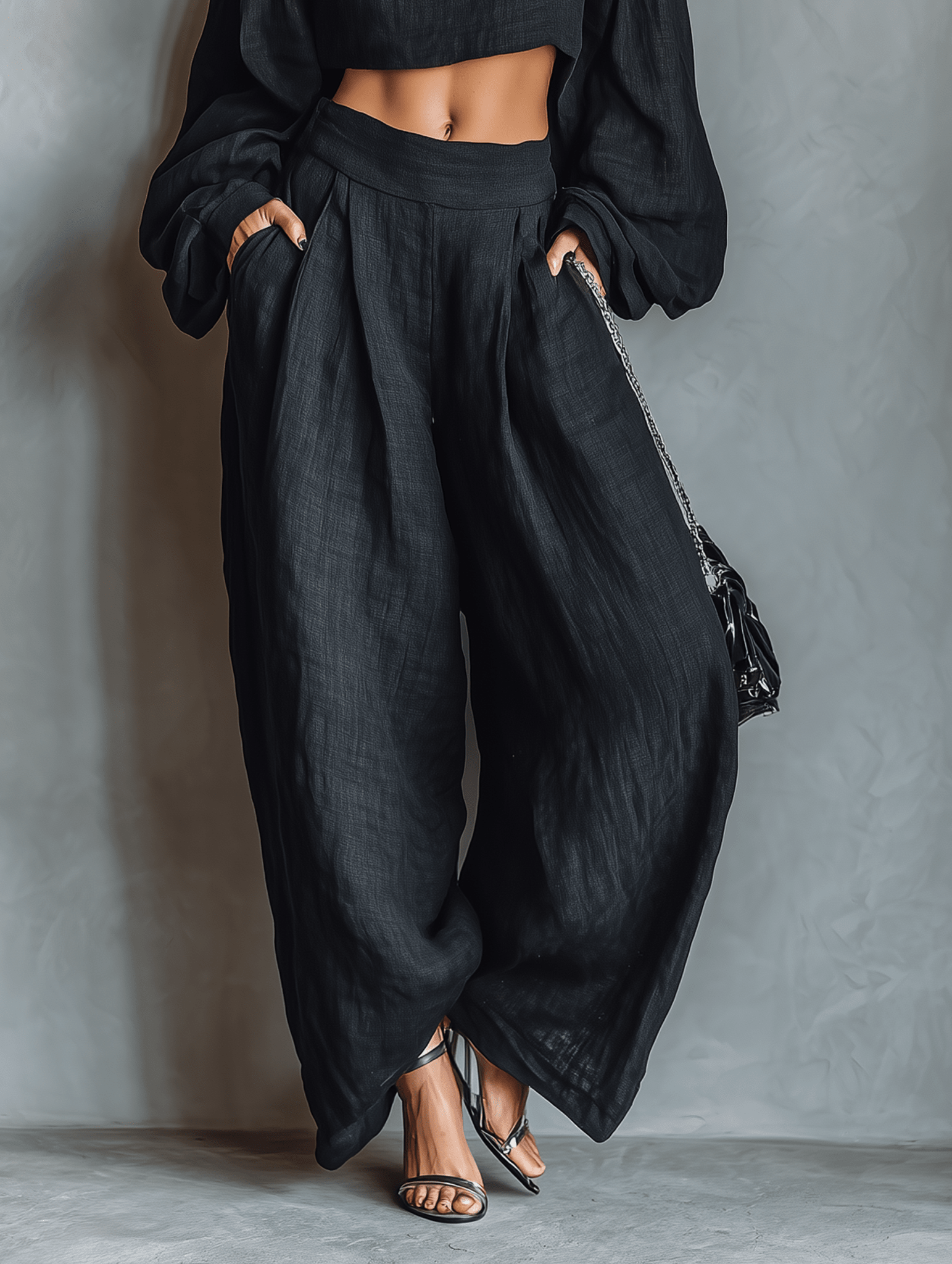 Conjunto Top Cuello Recto Negro y Pantalón Ancho